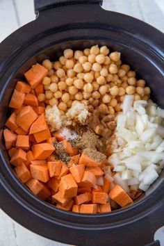 Chickpea Sweet Potato, Sweet Potato Stew, Potato Stew, Stewed Potatoes, Resep Diet, Chickpea Recipes, Stew Recipe, Crock Pot Cooking, Sweet Potato Recipes