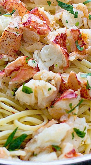 Easy Lobster Scampi with Linguini Lobster Scampi, Seafood Tacos, Lobster Pasta, Lobster Dishes, Lobster Recipes, Seafood Dinner, Rigatoni, Linguine, Fish Dishes