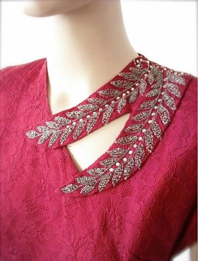 Suit Neck Designs, Salwar Neck Designs, Churidar Neck Designs, Embroidery On Kurtis, Neck Designs For Suits, Kurti Neck, Kurti Embroidery Design, Kurta Neck Design, Dress Neck Designs