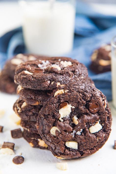 Ultimate Double Chocolate Chip Cookies (or Triple Chocolate Chip Cookies) - Soft and chewy Chocolate Chip Cookies with white or dark chocolate chips, or both! Easy to make and customize. #ChocolateChipCookies #DoubleChocolateChipCookies #TripleChocolateChipCookies Double Chocolate Chip Cookie Recipe, Triple Chocolate Chip Cookies, Dark Chocolate Chip Cookies, Salted Chocolate Chip Cookies, Double Chocolate Chip Cookies, Soft Chocolate Chip Cookies, Double Chocolate Cookies, Choc Chip Cookies, Chocolate Cookie Recipes