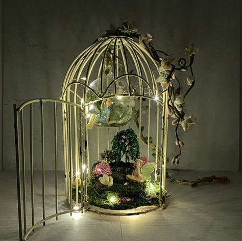 Diy Birdcage Decor, Caged Garden, Fae Realm, Birdcage Decor, Hanging Centerpiece, Cage Decor, Bird Cage Centerpiece, Forest Room, Fairy Room