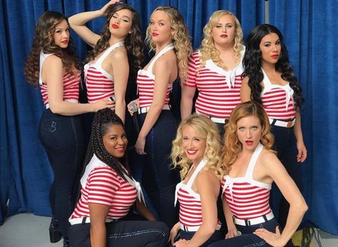 Pitch Perfect Bellas Pitch Perfect Wallpaper, Pitch Perfect Memes, Pitch Perfect Movie, Pitch Perfect 1, Pitch Perfect 3, Sailor Outfit, Anna Camp, Pitch Perfect 2, Go Busters