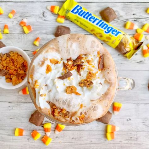 Butterfinger Hot Chocolate | Foodtalk Butterfinger Candy, Gluten Free Candy, Hot Chocolate Recipe, Hot Cocoa Mixes, Dessert Dips, Peanut Butter Lovers, Cheese Appetizers, Chocolate Recipe, Hot Chocolate Recipes