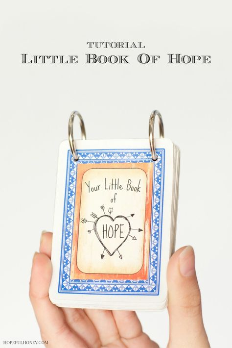 DIY "Little Book of Hope" Honey Craft, Playing Card Crafts, Craft Crochet, Up Book, Create Diy, Book Making, Paper Projects, Homemade Gifts, Card Craft