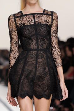 Black Dress Elie Saab Spring, Fashion Week Spring 2014, Sharon Stone, Bohol, Cooler Look, Black Lace Dress, Looks Style, Elie Saab, Dress Code