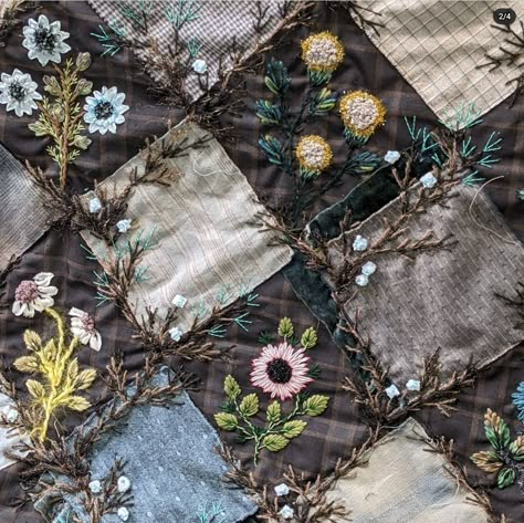 Whimsigoth Quilt, Beginner Hand Quilting, Quilt Embroidery, Crazy Quilts Patterns, Crazy Quilt Stitches, Crazy Patchwork, Embroidery Book, Contemporary Quilts, Crazy Quilt