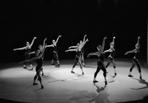 This type of Jazz is heavily influenced by Ballet and modern Dance Forms. Jazz Class Aesthetic, Dance Jazz Aesthetic, Jazz Dancers Aesthetic, Modern Jazz Aesthetic, Dancer Aesthetic Jazz, Modern Dance Aesthetic, Jazz Dance Aesthetic, Dance Vibes Aesthetic, Dance Astethic