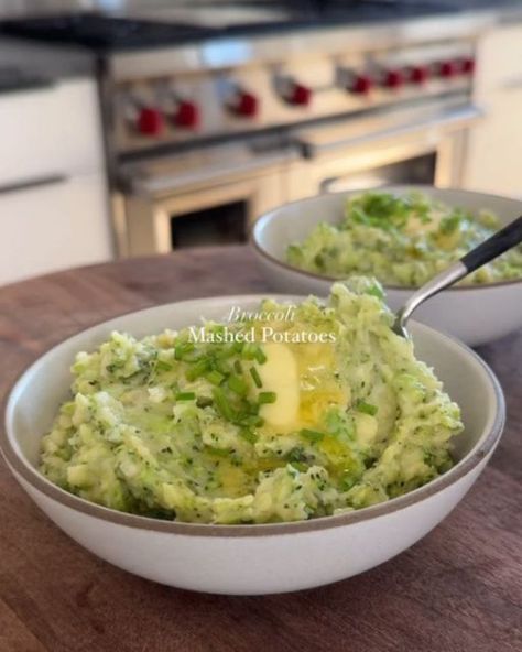 Healthy Eating on Instagram: "Which of these recipes by @maxiskitchen would you love to try - 1 or 2? 🍗 Full recipes and instructions for every video is in the comment section below and tag a friend who would love these! 👇🏼" Plant Based Butter, Gold Potatoes, Full Recipes, Hashbrown Recipes, Yukon Gold, Yukon Gold Potatoes, Fresh Chives, Food Prep, Nutritional Yeast