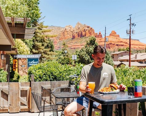 Sedona Coffee Shops, Best Restaurants In Tucson Az, Restaurants In Sedona Az, Best Restaurants In Sedona Az, Where To Eat In Sedona Az, Sedona Food, Bison Burgers, Tucson Gem Show, Healthy Italian