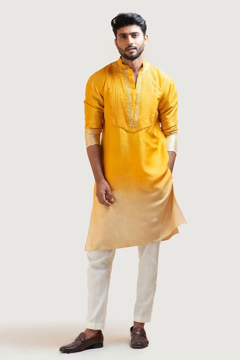 Haldi Ceremony Outfit For Men, Mens Traditional Wear, Haldi Ceremony Outfit, Haldi Dress, Haldi Outfits, Yellow Kurta, Haldi Outfit, Gents Kurta Design, Gents Kurta