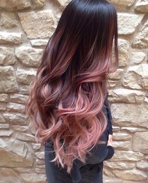 Curly Hair Coloring, Gold Ombre Hair, Rose Gold Hair Ombre, Rose Gold Hair Brunette, Blonde Ombre Hair, Gold Hair Colors, Hair Color Rose Gold, Colored Hair Tips, Colored Curly Hair