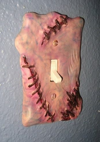 Zombified Light Switch Hidy Hole, Zombie Gore, Horror Bedroom, Horror Home Decor, Horror Room, Zombie Dolls, Horror Decor, Halloween Zombie, Halloween Prop