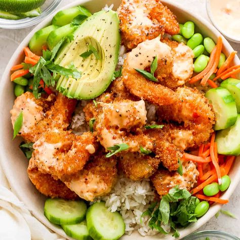 A delicious Bang Bang Shrimp Rice Bowl is your new favorite dinner idea! Crunchy Shrimp, creamy sauce + rice and all the add-ins! Bang Bang Shrimp Sauce, Shrimp Rice Bowl, Crunchy Shrimp, Fat Burning Recipes, Sushi Bowl Recipe, Shrimp Rice, Salmon Rice Bowl, Breaded Shrimp, Lent Recipes