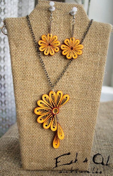 Quilling Necklace, Quilling Flower Designs, Paper Quilling Earrings, Paper Quilling Cards, Origami And Quilling, Paper Quilling Jewelry, Quilling Work, Paper Quilling Patterns, Quilled Paper Art