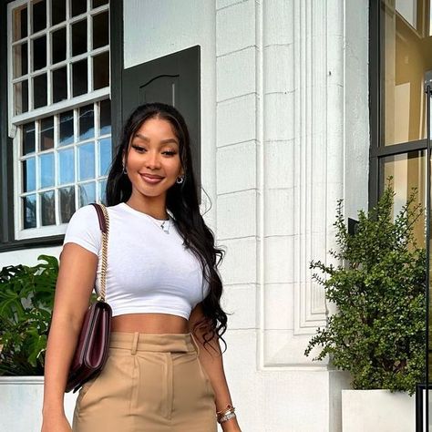 Nqobile Khwezi Outfits, Nqobile Khwezi, Kylie Jenner Outfits Casual, Kylie Jenner Outfits, Jenner Outfits, August 15, African Beauty, Cute Relationship Goals, Outfits Casual