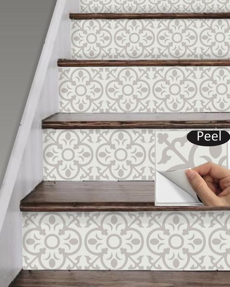 Trap Makeover, Stairs Makeover Design, Diy Stairs Makeover, Stair Riser Vinyl, Stairs Makeover Ideas, Stairs Renovation, Stair Makeover, Stair Riser Decals, Stair Stickers