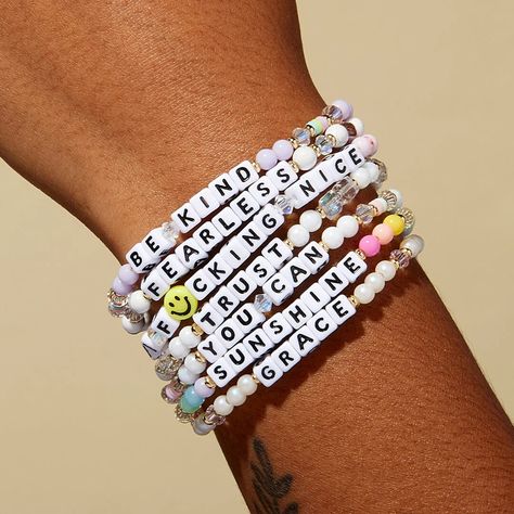 Original Word Bracelets Little Words Project, Bracelet Craft, Pastel Party, Feel Empowered, Preppy Stuff, Golden Beads, Trending Bracelets, Word Bracelet, Stylish Bracelet