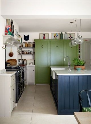 Renovated Victorian House, What Is Interior Design, Beata Heuman, Blue Subway Tile, Sap Green, London House, Bentwood Chairs, Uk Photos, London Apartment