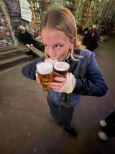 Fur Coat, Beer, Paris, Lace