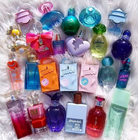 Britney Spears Perfume, Expensive Perfume, Bath N Body Works, Victoria Secret Fragrances, Perfume Collection Fragrance, Body Splash, Bath And Body Works Perfume, Body Smells, Victoria Secret Perfume