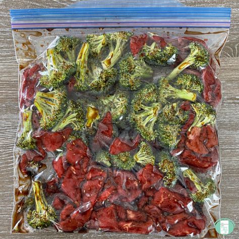 Sheet Pan Beef and Broccoli Freezer Meal - Freezer Meals 101 Freezer Beef And Broccoli, Sheet Pan Freezer Meal Prep, Beef And Broccoli Freezer Meal, Broccoli Freezer Meal, Sheet Pan Beef And Broccoli, Sheet Pan Beef, Broccoli Meal, Beef Freezer Meals, Steak And Broccoli