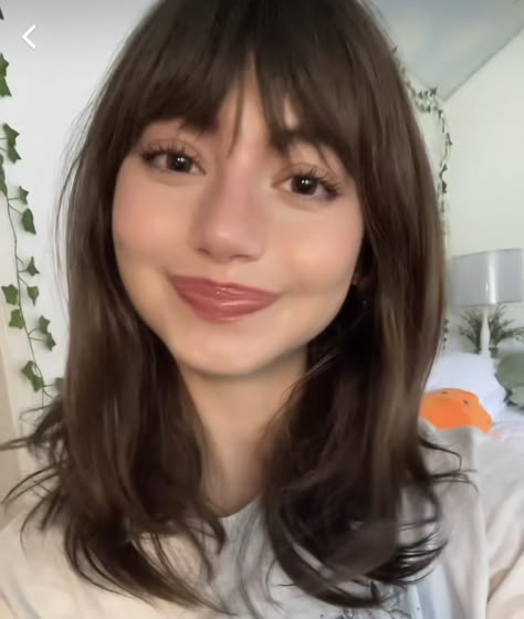 Asian Shoulder Length Hair With Bangs, Dark Hair Bangs Short, Shag On Medium Hair, Flat Bangs Hairstyle, Chic Short Hair With Bangs, Long Brown Bob With Bangs, Haircut Inspo With Bangs, Short Hair Bangs Square Face, Thick Hair With Bangs And Layers