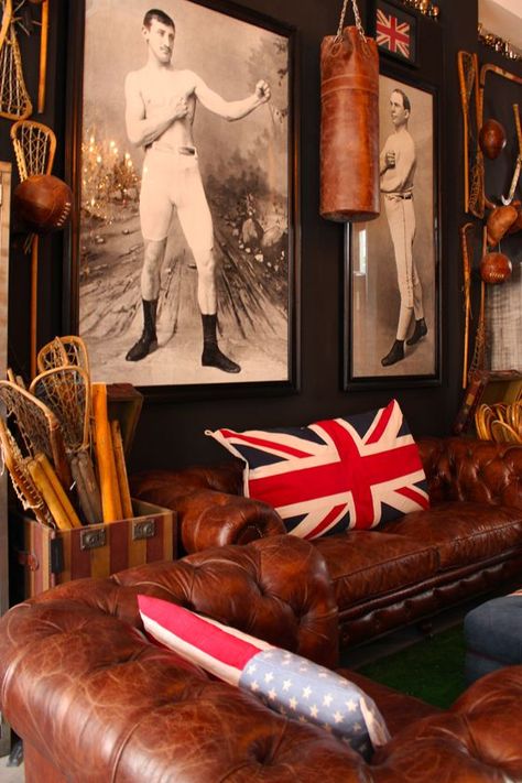 The amazing Timothy Oulton Flagship Store in Amsterdam. Boxing Decorations Ideas, Barbershop Equipment, Boxing Room, Vintage Man Cave, Masculine Interior, Masculine Decor, Man Cave Basement, Timothy Oulton, Barclay Butera