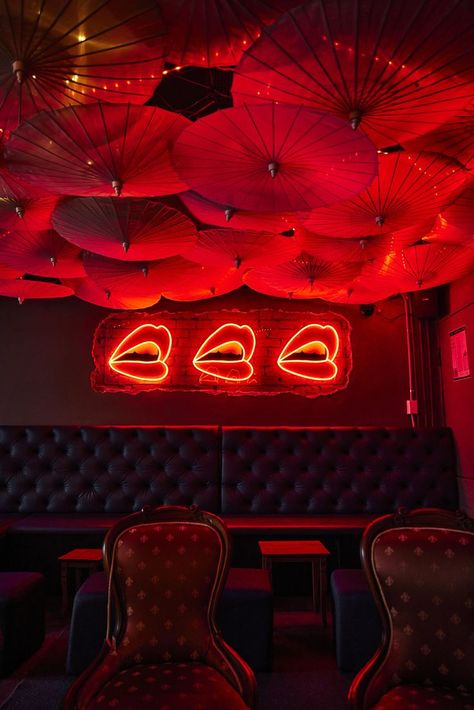 Moody. Neon. Red. Dark. Lighting. Photo. Photography. Bar. Cocktails. Red Light Restaurant, Black And Red Bar Design, Old Style Bar Design, 1920s Cocktail Bar, Gentleman’s Club Aesthetic, Seedy Bar Aesthetic, Moody Cocktail Bar, Bar Neon Lights, Luxury Vintage Aesthetic