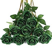 Green Vase Decor, Artificial Flower Arrangements Centerpieces, Long Stem Bouquet, Centerpiece Party, Fake Roses, Green Centerpieces, Kissing Ball, Home Kitchen Decor, Ball Party