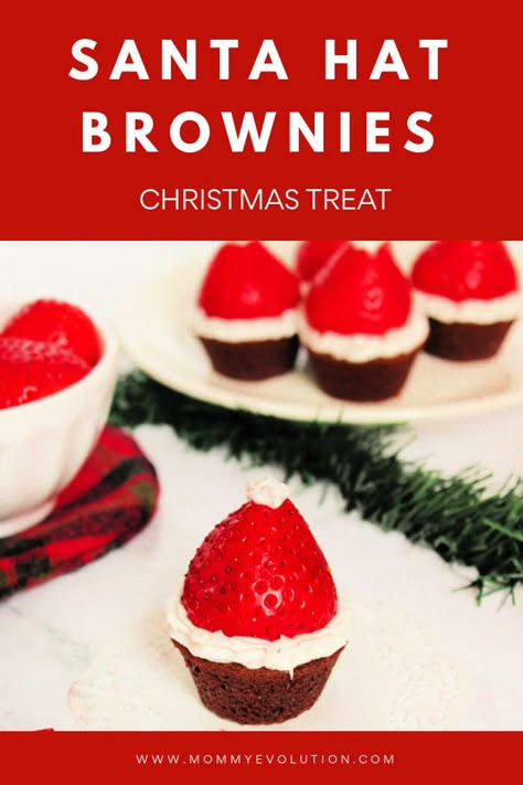 Easy Roast Turkey, Healthy Christmas Food, Santa Hat Brownies, Strawberry Santa Hats, Strawberry Santa, Snowman Hot Chocolate, Strawberry Santas, Brownie Bites Recipe, Easy Roast