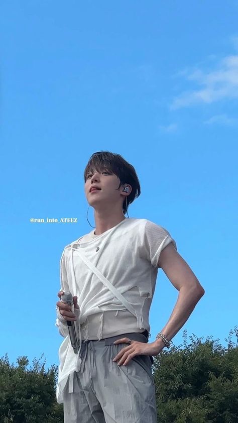 Yunho Wallpaper, Summer Sonic, Ateez Yunho, Yunho Ateez, Jeong Yun-ho, Osaka Japan, Forever Yours, Life Photo, Extended Play