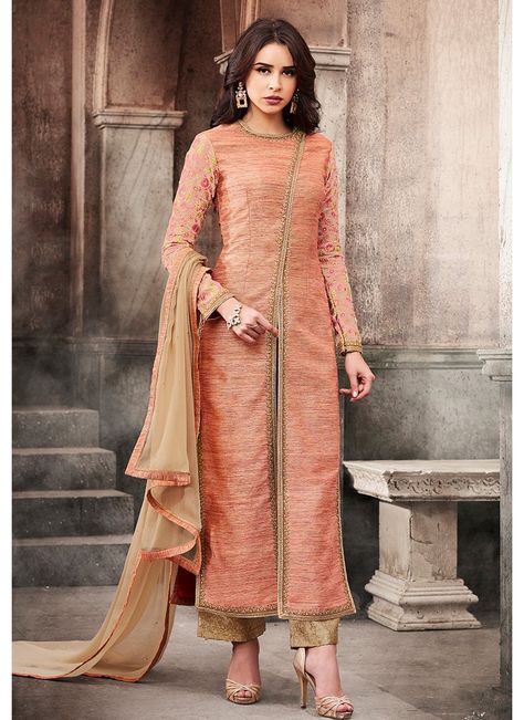 Peach and Beige Embroidered Silk Pant Suit features a gorgeous silk top alongside a jacquard bottom and chiffon dupatta. Embroidery work is completed with zari, thread, and stone. Indian Designer Dresses Party Wear, Long Frocks Indian Designer Dresses, Long Frocks Indian, Suits Design Latest, Indian Designer Dresses, Party Wear Salwar Kameez, Designer Suits Online, Celana Fashion, Peach Art