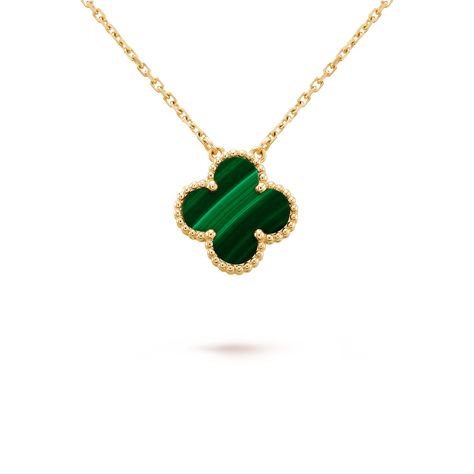 Vintage Alhambra pendant, yellow gold, malachite Vintage Alhambra Pendant, Van Cleef Necklace, Alhambra Pendant, Van Cleef And Arpels Jewelry, Van Cleef & Arpels, Malachite Necklace, Four Leaf Clover Necklace, Van Cleef And Arpels, Clover Necklace