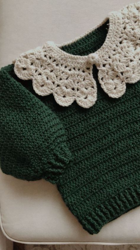 Ladies Blouses, Crochet Baby Sweater Pattern, Crochet Baby Sweaters, Baby Cardigan Pattern, Trendy Sweater, Crochet Baby Sweater, Baby Sweater Patterns, Crochet Baby Cardigan, Mode Crochet