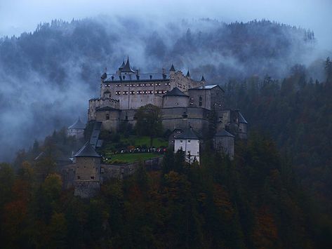 Hohenwerfen castle in Salzburg, Austria. Source Hohenwerfen Castle, Castles In Europe, Castles To Visit, Germany Castles, Salzburg Austria, Castle In The Sky, Beautiful Castles, Europe Travel Guide, A Castle