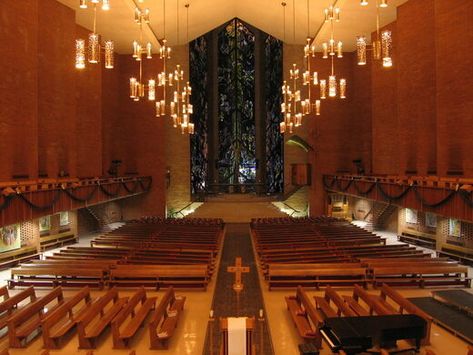 Chapel of the Resurrection at Valparaiso University – Valparaiso, Indiana - Atlas Obscura Valparaiso University, Vacant Land, Lutheran Church, Brick Facade, U.s. States, Ceiling Windows, Window Wall, Red Bricks, Brick Wall