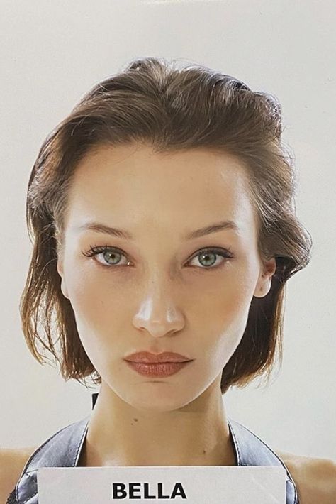 Bella Hadid Short Hair, Bella Hadid Hair, Bella Hadid Makeup, Bella Hadid Aesthetic, Sherilyn Fenn, Isabella Hadid, Mode Ulzzang, Streetwear Inspiration, Bella Hadid Outfits