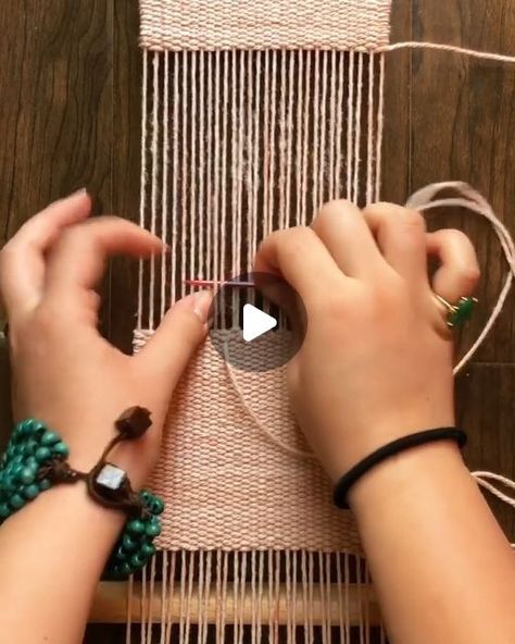 Loom Tapestry, Embroidery Textiles, Weaving Embroidery, Tapestry Loom, Hem Stitch, Loom Weaving, Tapestry Weaving, On Repeat, Loom