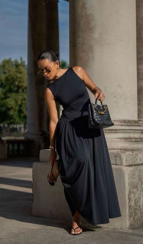 Feminine Classy Aesthetic, African Clothes Styles, Dress Shirt Under Dress, Elegant Black Dress Outfit, Black Grown Woman Aesthetic, Outfit Ideas For Conference, Classy Girl Aesthetic Black Women, Mother Archetype Aesthetic Clothes, Modesty Black Women