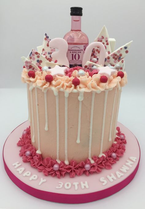 Pink drip cake covered with buttercream and topped with a bottle of gin! The perfect way to celebrate a 30th Birthday. 30 Birthday Cake Women, Dirty 30 Cakes For Women, Dirty Thirty Cakes For Women, 30th Birthday Ideas For Women Cake, Dirty Thirty Cake, Dirty 30 Cake, Pink Drip Cake, 30th Cake, 30th Ideas