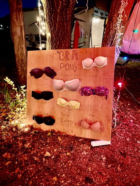 Trashy Party Ideas, Trashy New Years Party, Red Neck Wedding Ideas, Hillbilly Party Games, Trailer Park Wedding, Trashy Wedding Party Theme, Frat Wedding Theme, Trailer Park Birthday Party, Trailer Park Decor