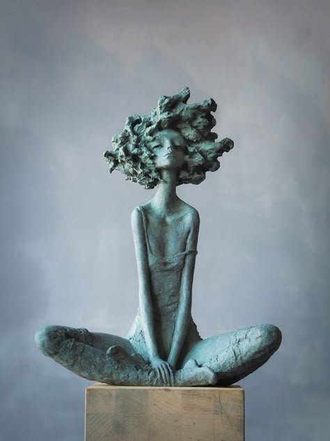 Valerie Hadida, Ceramic Sculpture Figurative, Sculpture Art Clay, Sculptures Céramiques, My Peace, Sculpture Ideas, Pottery Sculpture, Clay Art Projects, Art Clay