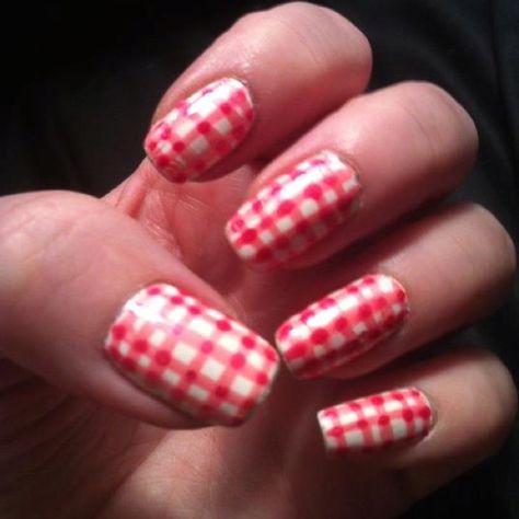 Red Gingham Nails, Gingham Nails, Fingernail Ideas, Coquette Nails, Nails Orange, Cowboy Birthday Party, Gingham Fashion, Red Gingham, Fabulous Nails