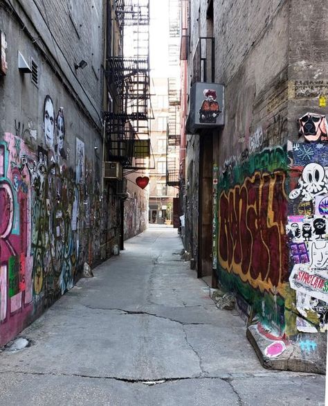 Alleyway Drawing, Street Alley, Real Background, Street Background, New York Buildings, Back Alley, Urban Village, Background References, New York Graffiti