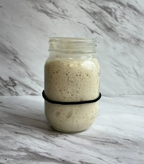 How to Make a Sourdough Starter: Step-by-Step Guide for Beginners Bubbly Sourdough Starter, How To Make Starter Sourdough, Sourdough Starter In Cups, How To Make A Sourdough Starter From Scratch, Beginner Sourdough Starter, Homemade Sour Dough Starter, Diy Gluten Free Sourdough Starter, Sourdough Starter Tips And Tricks, How To Make A Starter For Bread