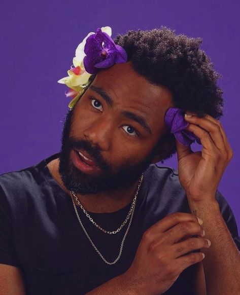 All Posts • Instagram Donald Glover, City Boy, Childish Gambino, Flower Boys, 인물 사진, Black Is Beautiful, Black People, Drawing People, New Yorker