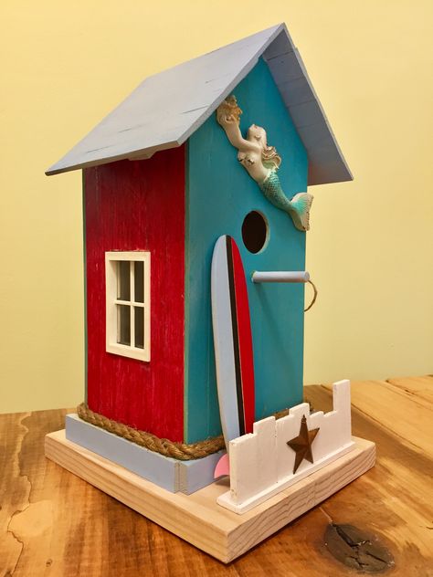 Beach Birdhouse Custom Made Beachy Birdhouses, Beach Birdhouse, Holiday Cabin, Bird Feeder Craft, Squirrel Feeders, Birdhouse Craft, Bird Houses Ideas Diy, Rustic Birdhouse, Bird House Plans