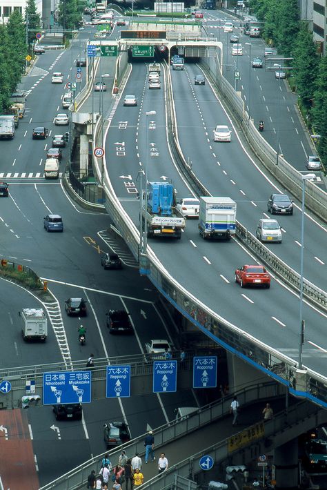 Stunning Staircases, Japan Tourism, Road Bridge, Urban Road, Tokyo City, Road Transport, Beautiful Roads, Go To Japan, City Road