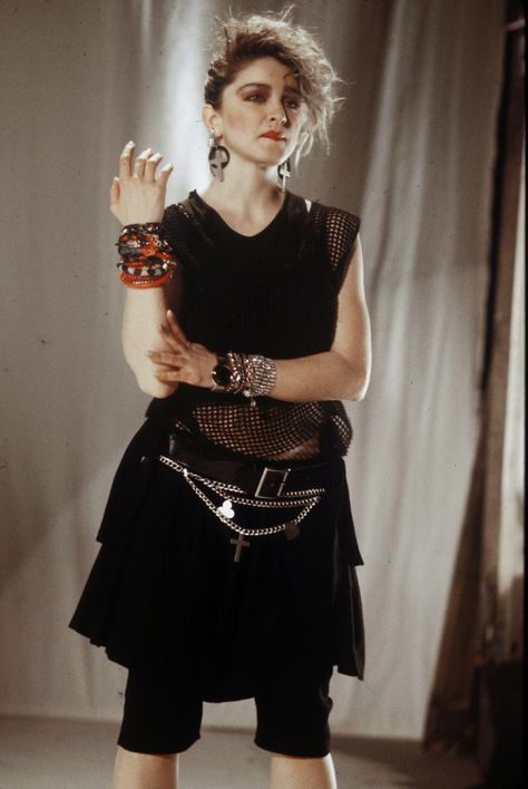 80s Madonna Fashion, Madonna Fancy Dress, Madonna 80s Outfit, Madonna 80s Fashion, Madonna Outfits, 80s Outfit Ideas, 1980s Madonna, Madonna Dress, 40s Mode