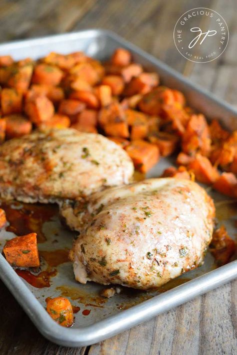 Cinnamon Carrots And Chicken Sheet Pan Dinner Recipe Dash Diet Plan, Cinnamon Carrots, Chicken Sheet Pan Dinner, Chicken Sheet Pan, Dash Recipe, Dash Diet Recipes, Sheet Pan Dinners Chicken, Clean Eating Chicken, Ibs Recipes